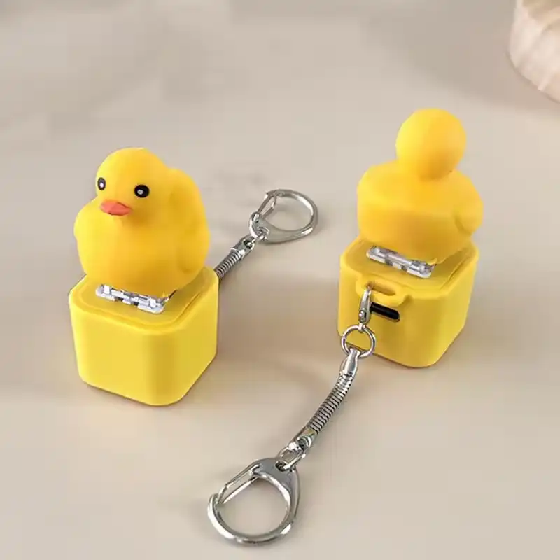 Bundle-Duck Click Keychain